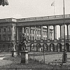Kolumnada paacu Saskiego, widok od strony fontanny, Warszawa w obiektywie nieznanego Niemca w latach okupacji (1940) 1943-1944, nr zesp. 1629/IV, sygn. 479
